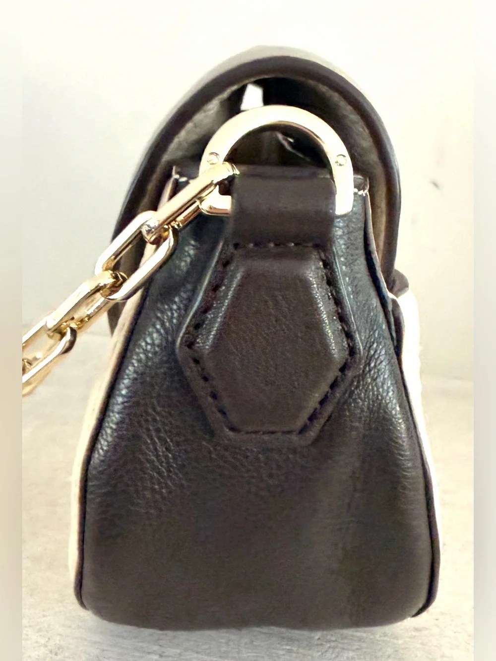 Tory Burch authentic tory